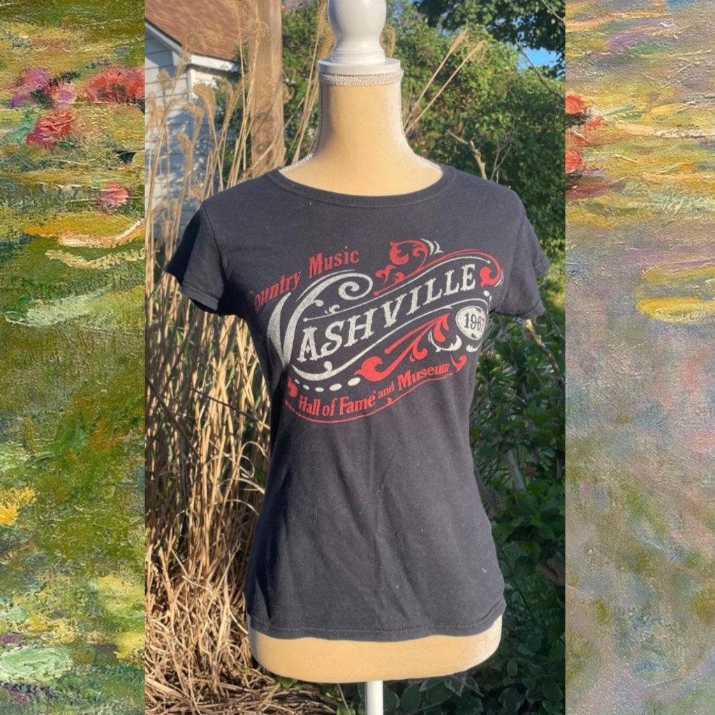 Black Nashville Country Music Hall Of Fame Tee